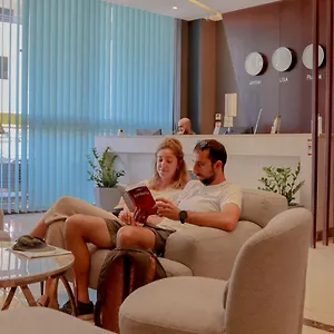 4* Ξενοδοχείο Twins Boutique